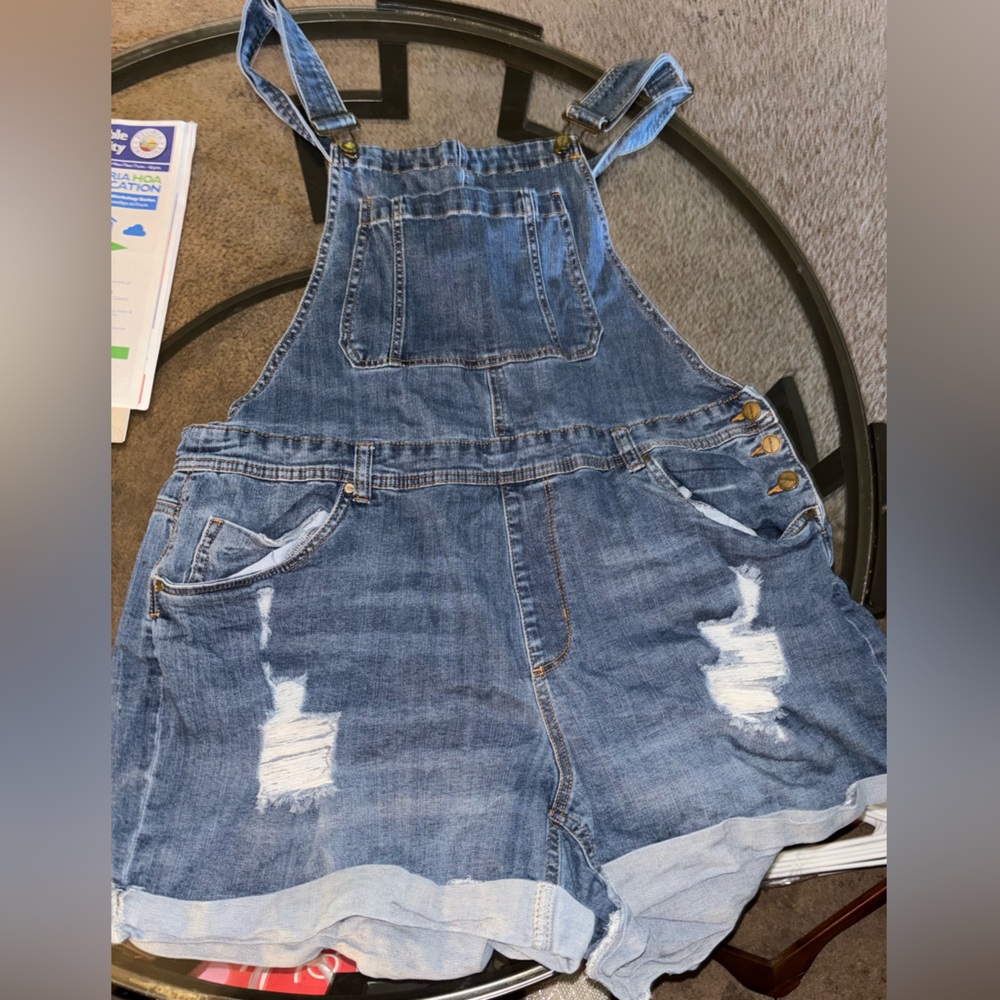 Cute overalls